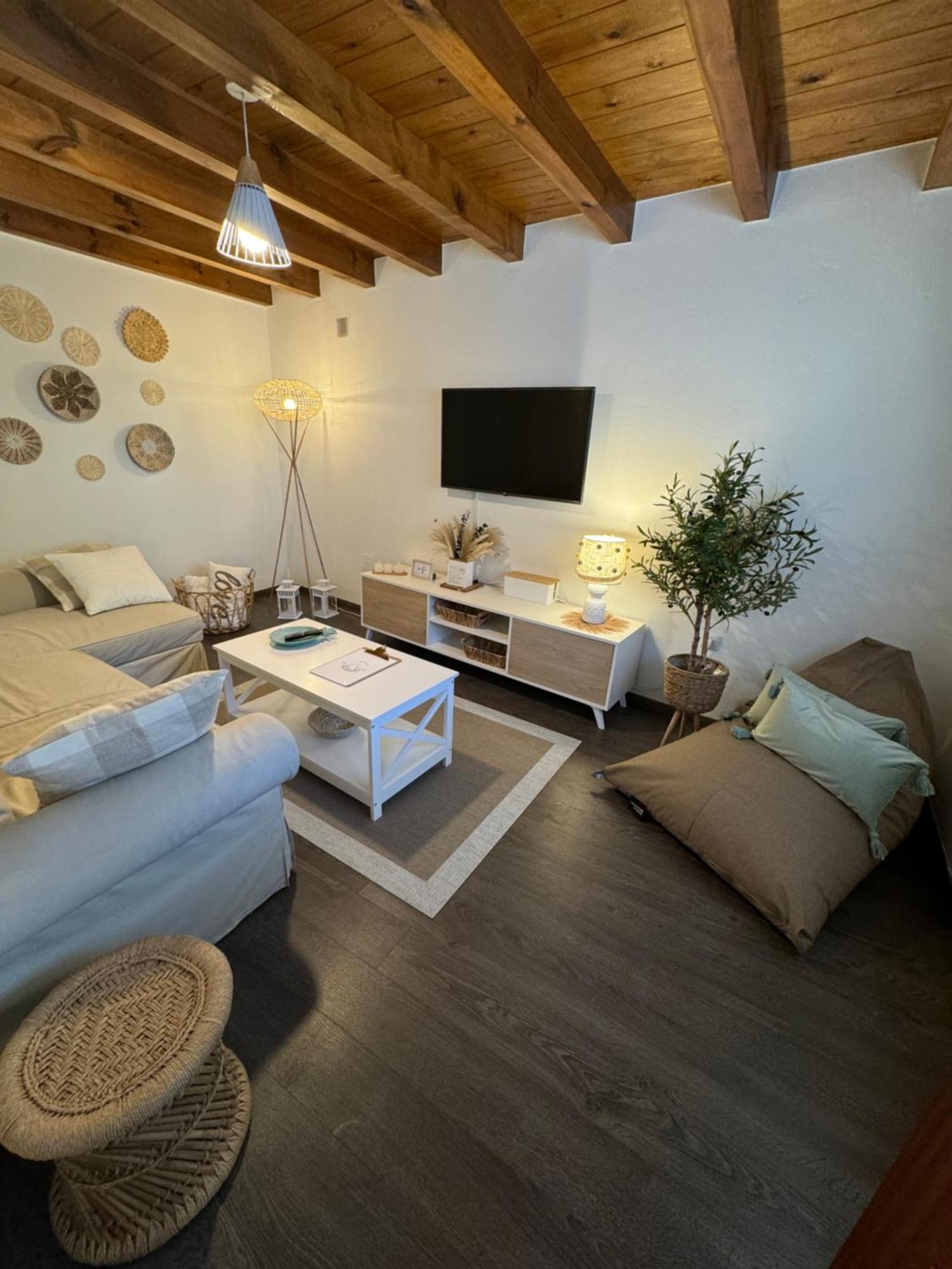 Villa La Olivia 53 Boutique Con Zona Chill Out Exterior Onís Esterno foto